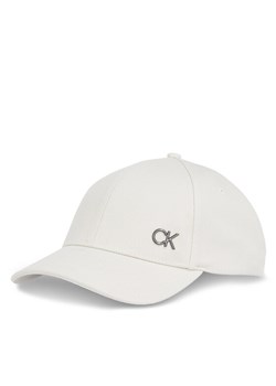 Czapka z daszkiem Calvin Klein Bombed Metal K50K512349 Écru ze sklepu eobuwie.pl w kategorii Czapki z daszkiem męskie - zdjęcie 182067379
