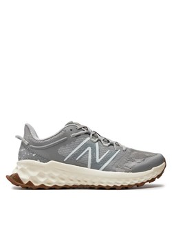 Buty do biegania New Balance Fresh Foam Garoé MTGAROEG Szary ze sklepu eobuwie.pl w kategorii Buty sportowe męskie - zdjęcie 182068045