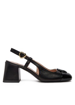 Sandały LOVE MOSCHINO JA10117G1MIE300A Czarny ze sklepu eobuwie.pl w kategorii Czółenka - zdjęcie 182068849