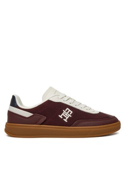Sneakersy Tommy Hilfiger Heritage Sneaker Perf FW0FW08380 Bordowy ze sklepu eobuwie.pl w kategorii Buty sportowe damskie - zdjęcie 182070835