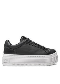 Sneakersy Calvin Klein Bold Platf Low Oh Mg Lth YW0YW01589 Czarny ze sklepu eobuwie.pl w kategorii Buty sportowe damskie - zdjęcie 182074618