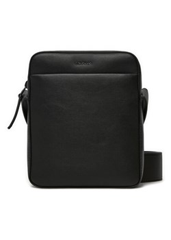 Saszetka Calvin Klein Ck Refined Reporter K50K512755 Czarny ze sklepu eobuwie.pl w kategorii Saszetki - zdjęcie 182076708