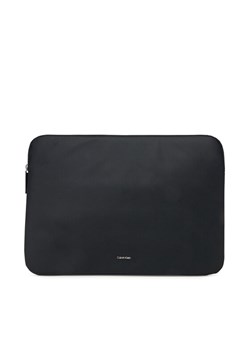 Etui na laptopa Calvin Klein Business Tech Laptop Sleeve K50K512937 Czarny ze sklepu eobuwie.pl w kategorii Torby na laptopa - zdjęcie 182078248