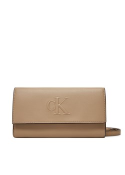 Torebka Calvin Klein Jeans LV04K1006G Beżowy ze sklepu eobuwie.pl w kategorii Listonoszki - zdjęcie 182079786