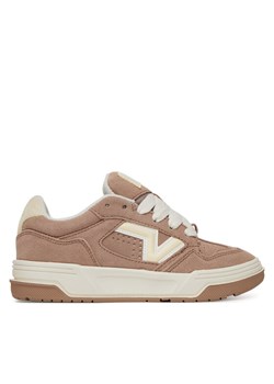 Sneakersy Vans Upland trainers VN000D1HE2V1 Różowy ze sklepu eobuwie.pl w kategorii Buty sportowe męskie - zdjęcie 182080769