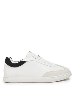 Sneakersy Calvin Klein HW0HW02208 Biały ze sklepu eobuwie.pl w kategorii Buty sportowe damskie - zdjęcie 182081206