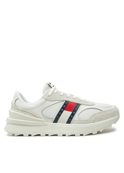 Sneakersy Tommy Jeans Tjm Technical Runner Ess EM0EM01537 Biały ze sklepu eobuwie.pl w kategorii Buty sportowe męskie - zdjęcie 182085269