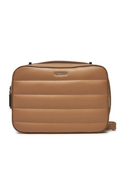 Torebka Calvin Klein K60K612114 Brązowy ze sklepu eobuwie.pl w kategorii Listonoszki - zdjęcie 182088205