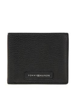 Duży Portfel Męski Tommy Hilfiger Th Monogram Extra Cc And Coin AM0AM13253 Czarny ze sklepu eobuwie.pl w kategorii Portfele męskie - zdjęcie 182089107