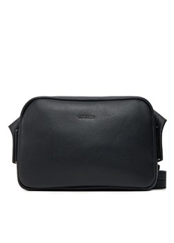 Saszetka Calvin Klein Modern Business Flat Camera Bag K50K512905 Czarny ze sklepu eobuwie.pl w kategorii Torby męskie - zdjęcie 182089795