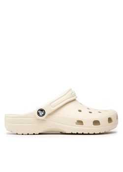 Klapki Crocs Classic 10001 Beżowy ze sklepu eobuwie.pl w kategorii Klapki damskie - zdjęcie 182092505
