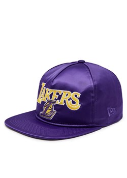 Czapka New Era Nba Patch Retro Golfer Lakers 60364180 Fioletowy ze sklepu eobuwie.pl w kategorii Czapki z daszkiem męskie - zdjęcie 182094057