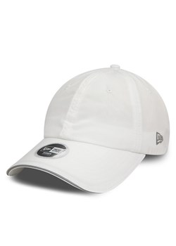 Czapka z daszkiem New Era Wmns Open Back Cap Ne 60503632 Biały ze sklepu eobuwie.pl w kategorii Czapki z daszkiem damskie - zdjęcie 182094079