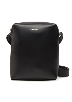 Saszetka Calvin Klein Ck Premium Leather Reporter S K50K512887 Czarny ze sklepu eobuwie.pl w kategorii Torby męskie - zdjęcie 182095119