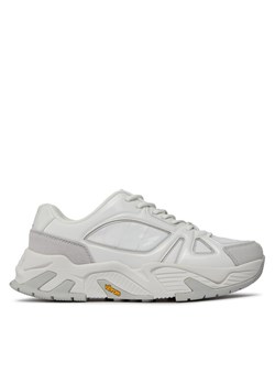 Sneakersy Calvin Klein Jeans Vibram Runner Low Mix Nbs Lum YM0YM00880 Biały ze sklepu eobuwie.pl w kategorii Buty sportowe męskie - zdjęcie 182096568