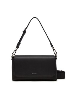 Torebka Calvin Klein Ck Must Convertible K60K612902 Czarny ze sklepu eobuwie.pl w kategorii Torebki damskie - zdjęcie 182099637