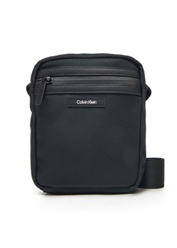 Saszetka Calvin Klein K50K512772 Szary ze sklepu eobuwie.pl w kategorii Saszetki - zdjęcie 182100796