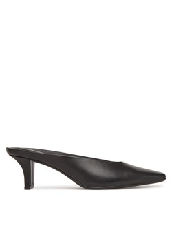 Klapki Calvin Klein Heel Mule Pump 50 - Lth HW0HW02332 Czarny ze sklepu eobuwie.pl w kategorii Klapki damskie - zdjęcie 182103465