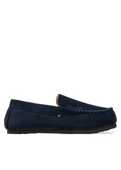 Kapcie Tommy Hilfiger Driver House Shoe FM0FM05224 Granatowy ze sklepu eobuwie.pl w kategorii Kapcie męskie - zdjęcie 182103926