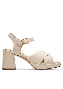 Sandały Clarks Ritzy75 Rae 26181304 Écru ze sklepu eobuwie.pl w kategorii Sandały damskie - zdjęcie 182104049