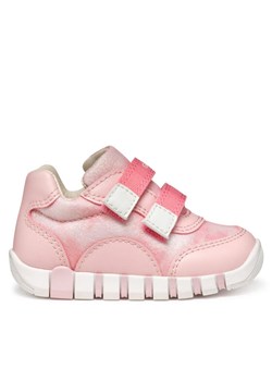 Sneakersy Geox B Iupidoo B3558A 0AS54 C7781 Różowy ze sklepu eobuwie.pl w kategorii Buty sportowe dziecięce - zdjęcie 182109209