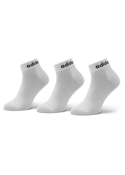 Skarpety Niskie Unisex adidas Think Linear Ankle Socks 3 Pairs HT3451 Biały ze sklepu eobuwie.pl w kategorii Skarpetki męskie - zdjęcie 182109238