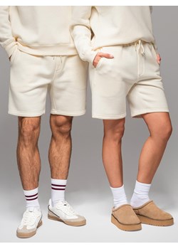 Szorty dresowe unisex ze ściągaczem w pasie – kremowe V2 OU-SRBC-0101 ze sklepu ombre w kategorii Spodenki męskie - zdjęcie 182591687