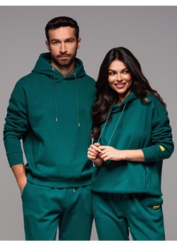 Dresowa bluza unisex z kieszeniami i kapturem – ciemnozielona V17 OU-SNBC-0105 ze sklepu ombre w kategorii Bluzy męskie - zdjęcie 182591749