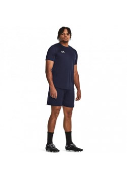 Męskie spodenki treningowe Under Armour UA M's Challenger Knit Short - granatowe ze sklepu Sportstylestory.com w kategorii Spodenki męskie - zdjęcie 182593086