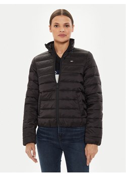 Tommy Jeans Kurtka puchowa DW0DW17746 Czarny Regular Fit ze sklepu MODIVO w kategorii Kurtki damskie - zdjęcie 182593839