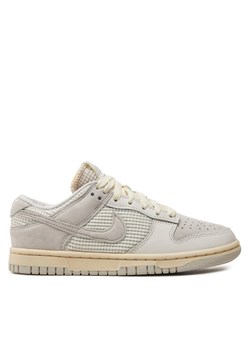 Nike Sneakersy Dunk Low HF4297 001 Biały ze sklepu MODIVO w kategorii Buty sportowe męskie - zdjęcie 182593977