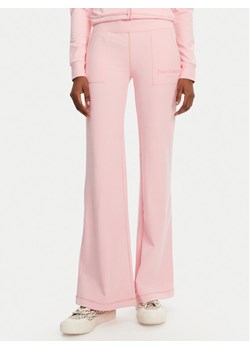 Juicy Couture Spodnie dresowe Active JCSML125403 Różowy Flared Leg ze sklepu MODIVO w kategorii Spodnie damskie - zdjęcie 182595145
