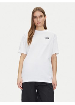 The North Face T-Shirt NF0A87NQFN41 Biały Oversize ze sklepu MODIVO w kategorii Bluzki damskie - zdjęcie 182595228