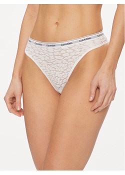 Calvin Klein Underwear Stringi 000QD5051E Biały ze sklepu MODIVO w kategorii Majtki damskie - zdjęcie 182596277