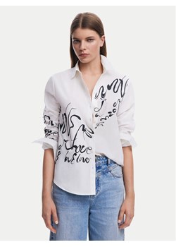 Desigual Koszula 25SWCW05 Biały Regular Fit ze sklepu MODIVO w kategorii Koszule damskie - zdjęcie 182596397