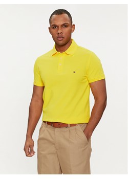 Tommy Hilfiger Polo 1985 MW0MW17771 Żółty Slim Fit ze sklepu MODIVO w kategorii T-shirty męskie - zdjęcie 182596569