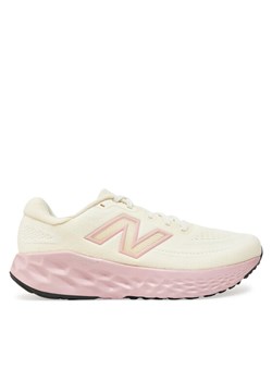 New Balance Buty do biegania Evoz WEVOZLC4 Biały ze sklepu MODIVO w kategorii Buty sportowe damskie - zdjęcie 182596616