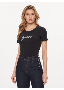 Guess T-Shirt O4RM09 KBBU1 Czarny Regular Fit - id: 0000303385293 - marki Guess - 182596787 Guess T-Shirt O4RM09 KBBU1 Czarny Regular Fit ze sklepu MODIVO w kategorii Bluzki damskie - zdjęcie 182596787