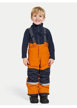 Didriksons Spodnie zimowe Idre 504357 Pomarańczowy Regular Fit ze sklepu MODIVO w kategorii Spodnie chłopięce - zdjęcie 182596888