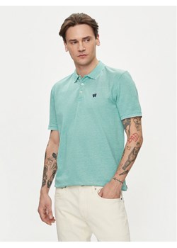 Wrangler Polo Refined 112350393 Zielony Regular Fit ze sklepu MODIVO w kategorii T-shirty męskie - zdjęcie 182596989