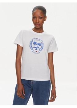 Tommy Jeans T-Shirt Prep Luxe DW0DW17835 Biały Regular Fit - id: 0000303435783 - marki Tommy Jeans - 182597235 Tommy Jeans T-Shirt Prep Luxe DW0DW17835 Biały Regular Fit ze sklepu MODIVO w kategorii Bluzki damskie - zdjęcie 182597235
