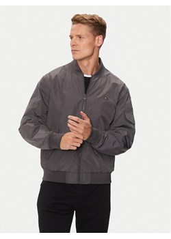 Tommy Hilfiger Kurtka bomber MW0MW35658 Szary Regular Fit ze sklepu MODIVO w kategorii Kurtki męskie - zdjęcie 182597695