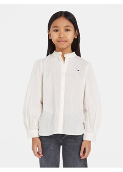 Tommy Hilfiger Koszula KG0KG07620 Biały Regular Fit ze sklepu MODIVO w kategorii Koszule dziewczęce - zdjęcie 182598797