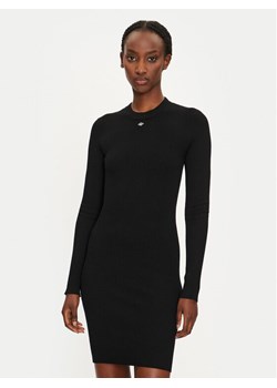 Replay Sukienka dzianinowa DK3319.000.G23370 Czarny Slim Fit ze sklepu MODIVO w kategorii Sukienki - zdjęcie 182599075