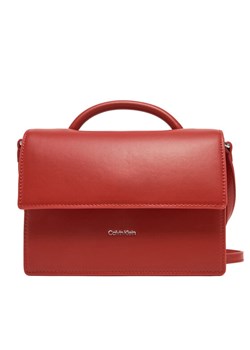 Calvin Klein Torebka Ck Linn Top Handle Crossbody K60K613162 Czerwony ze sklepu MODIVO w kategorii Torebki damskie - zdjęcie 182599388