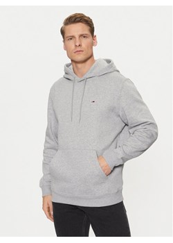 Tommy Jeans Bluza DM0DM20742 Szary Regular Fit ze sklepu MODIVO w kategorii Bluzy męskie - zdjęcie 182599605