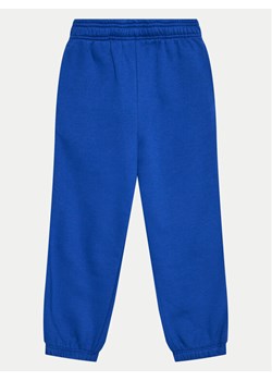 Gap Spodnie dresowe 733481-28 Niebieski Regular Fit ze sklepu MODIVO w kategorii Spodnie chłopięce - zdjęcie 182599686