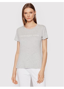 Calvin Klein Jeans T-Shirt Institutional J20J207879 Szary Regular Fit ze sklepu MODIVO w kategorii Bluzki damskie - zdjęcie 182599907