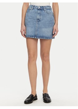 Tommy Hilfiger Spódnica jeansowa WW0WW44392 Niebieski Regular Fit ze sklepu MODIVO w kategorii Spódnice - zdjęcie 182601315