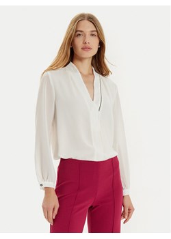 Rinascimento Bluzka CFC0121170003 Biały Regular Fit ze sklepu MODIVO w kategorii Bluzki damskie - zdjęcie 182602569